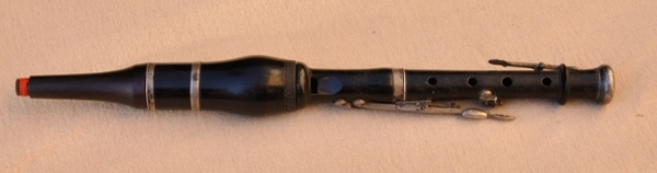 a 4 keyed flageolet